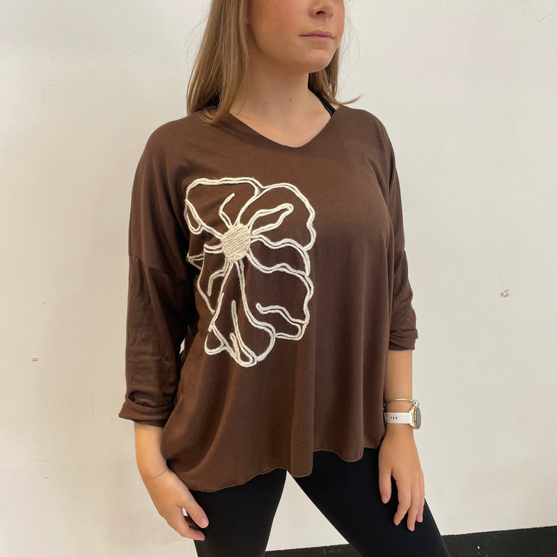 Side Flower V-Neck | Chocolate