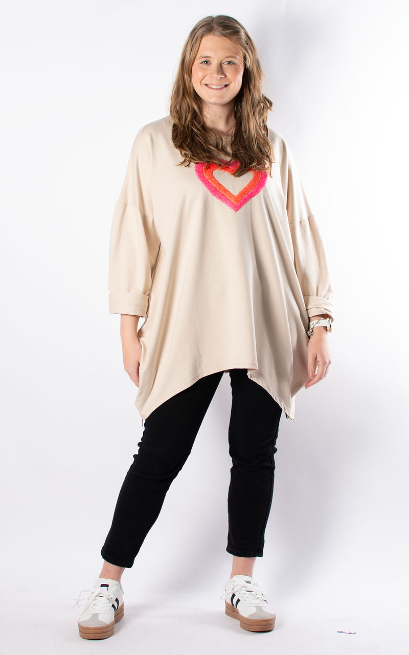 Gemma Heart Sweatshirt | Beige