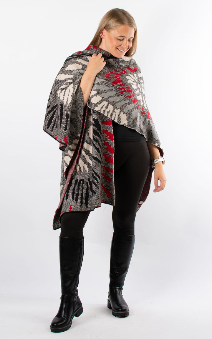 Gill Cape | Black