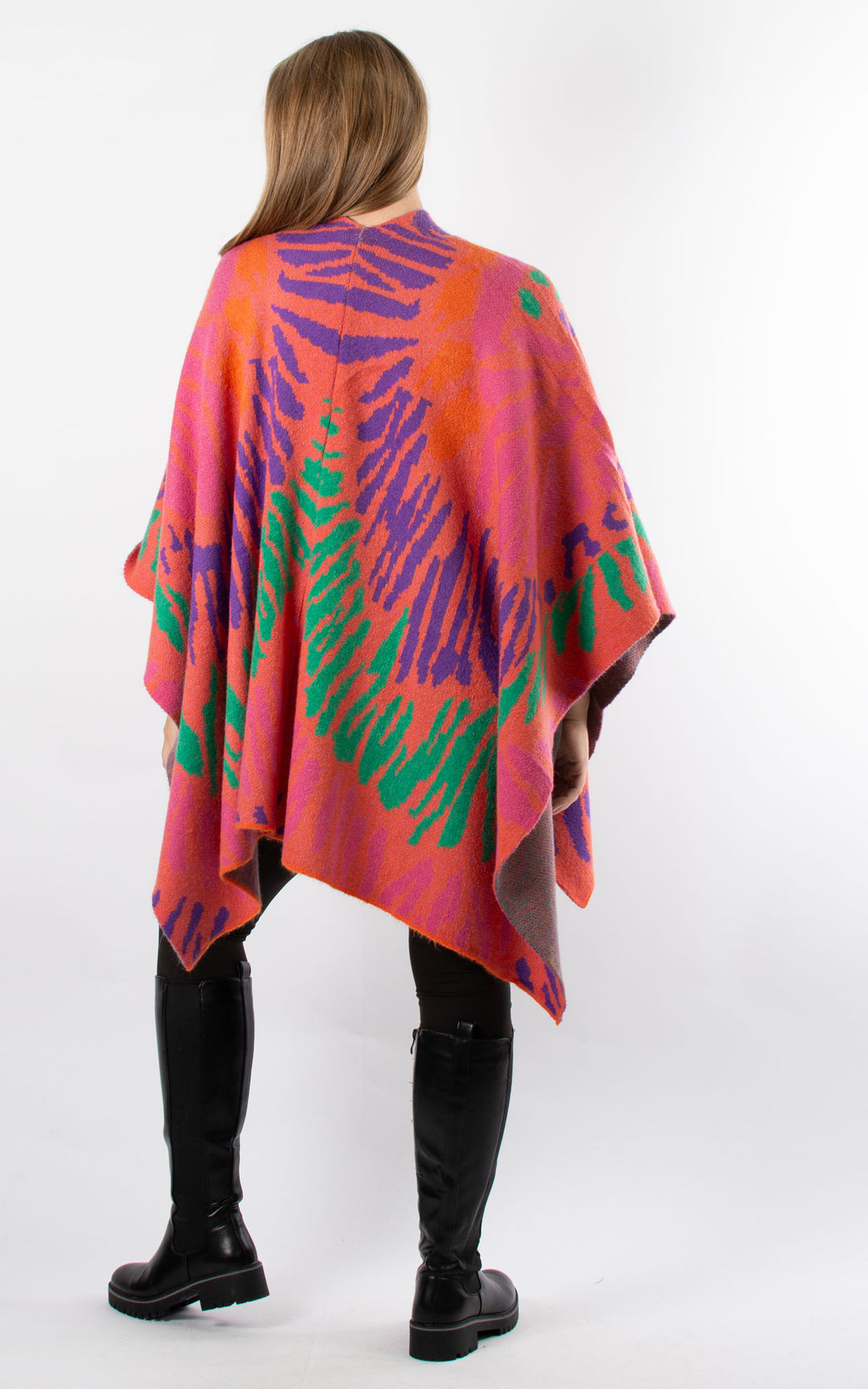 Gill Cape | Coral