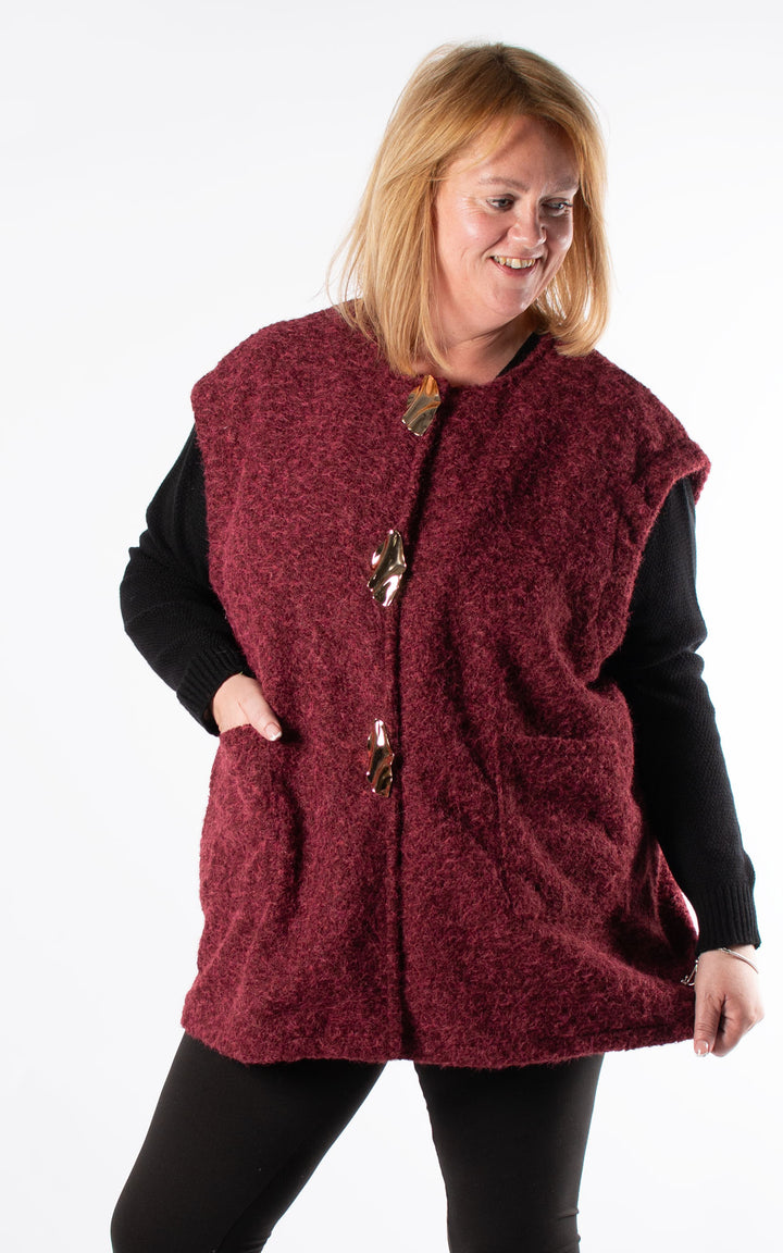 Gold Brooch Waistcoat | Burgundy