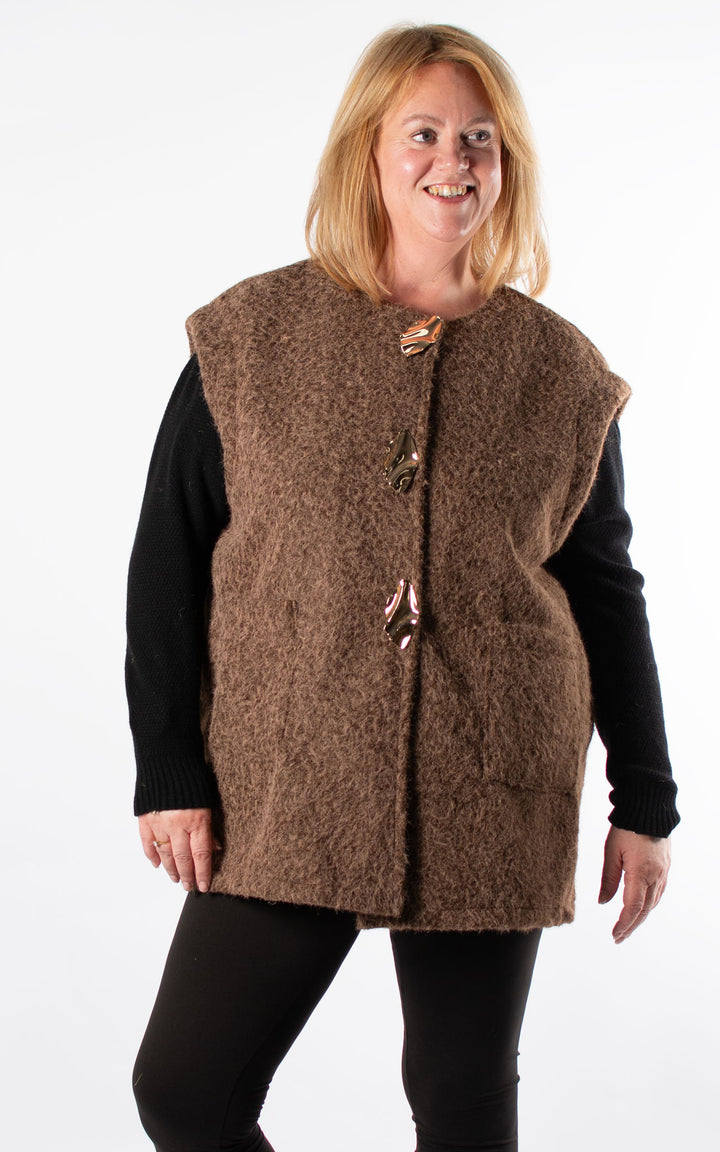 Gold Brooch Waistcoat | Chocolate