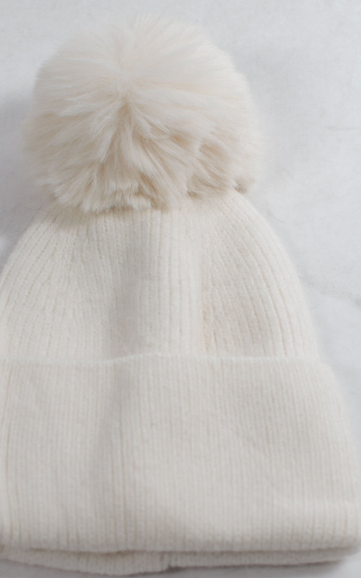 Hat | Pom Pom | White