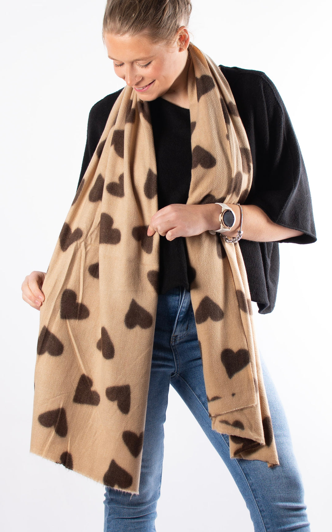 Heart Scarf | Brown