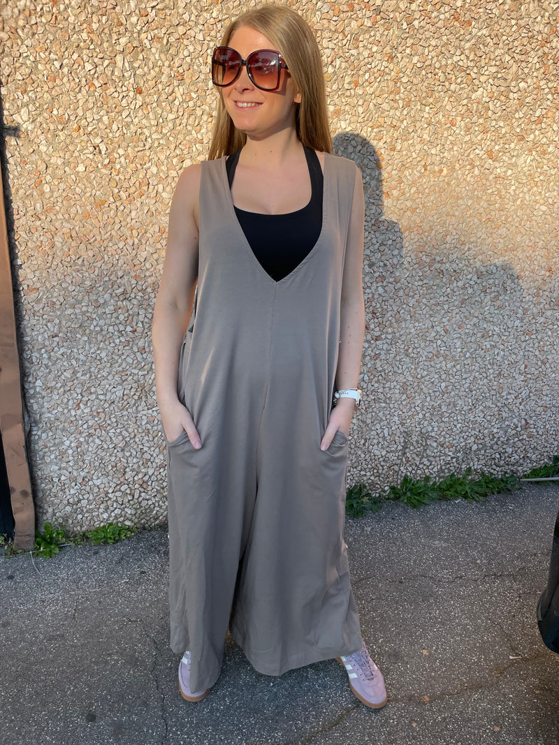 *PRE-ORDER* Dana Jersey Jumpsuit | Mocha