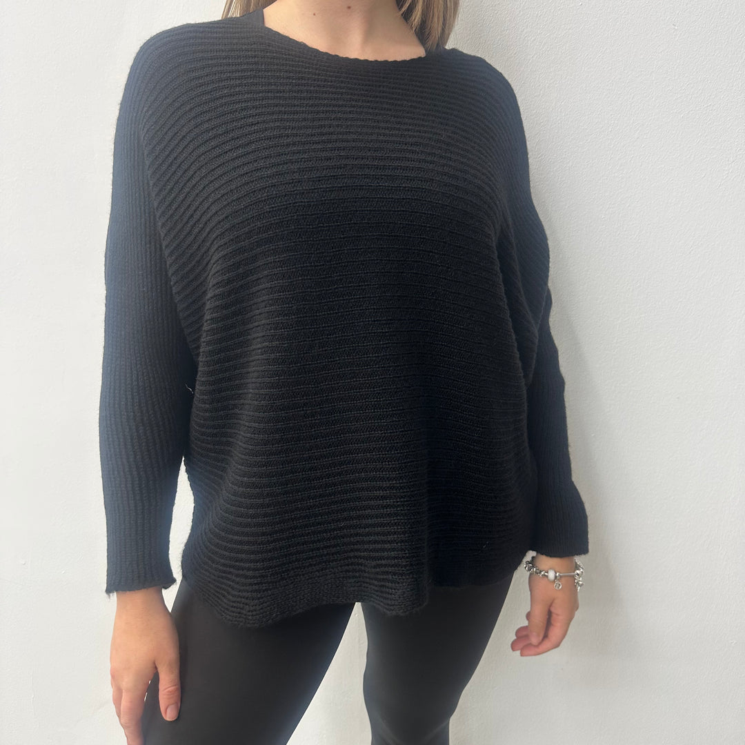*PRE-ORDER* Batwing Button Back | Black