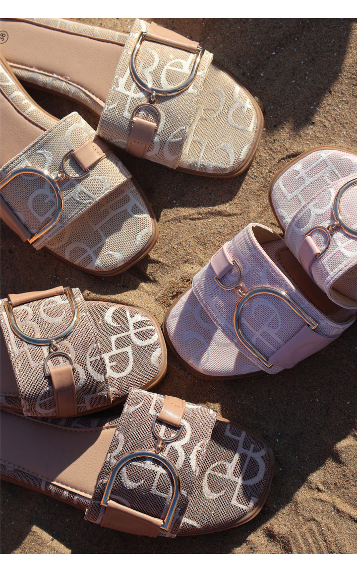 Palma Buckle Sandal | Gold