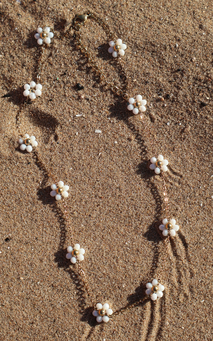 Necklace | Daisy | Gold