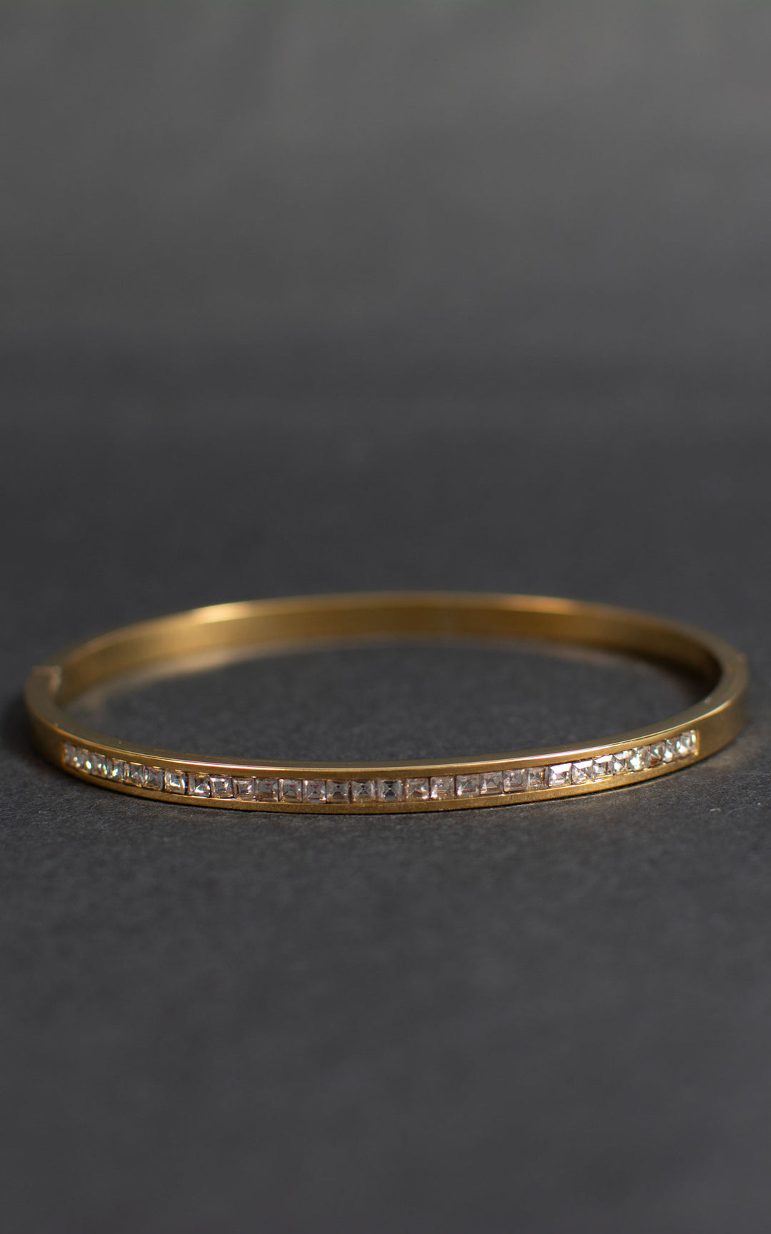 Jet Bracelet | Diamond Strip | Gold