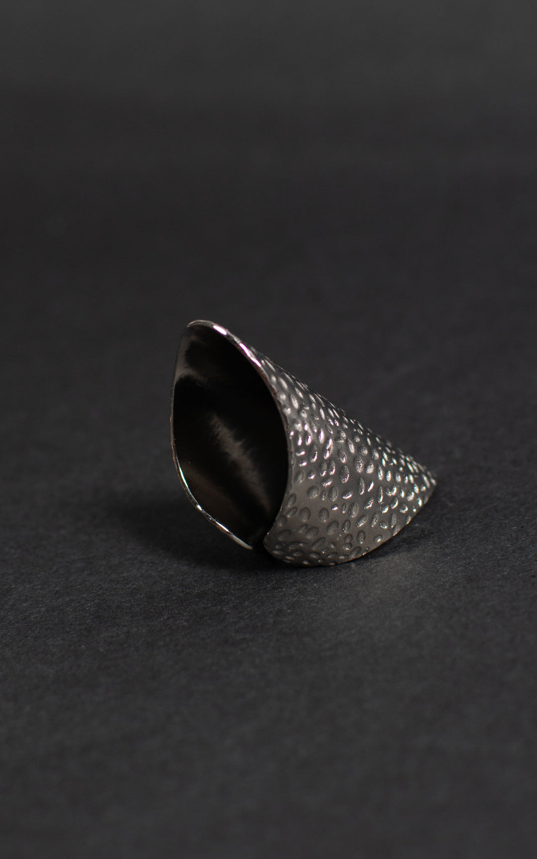 Jet Rings | Lg Hammered | Silver
