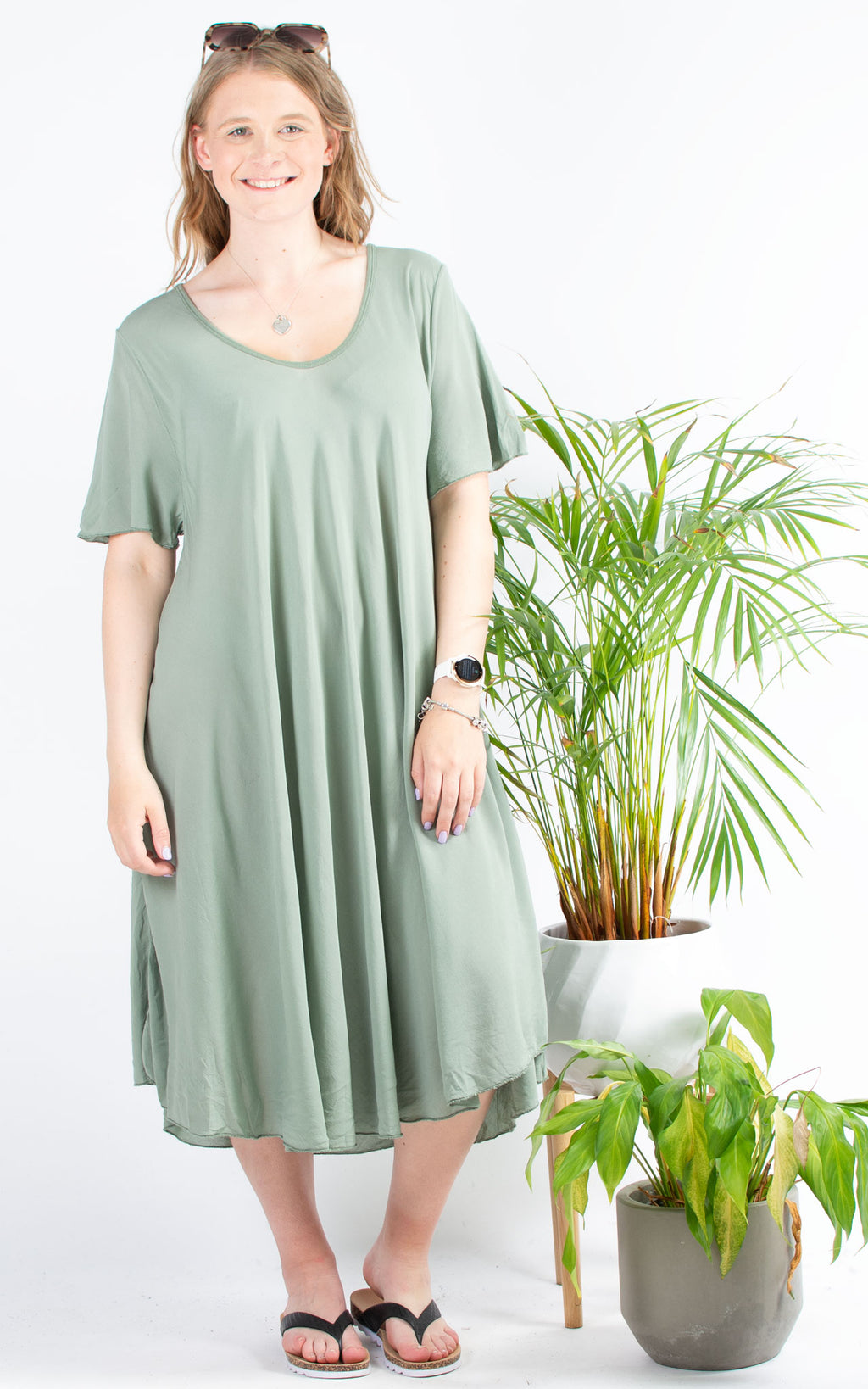 Jo V-neck Dress | Khaki