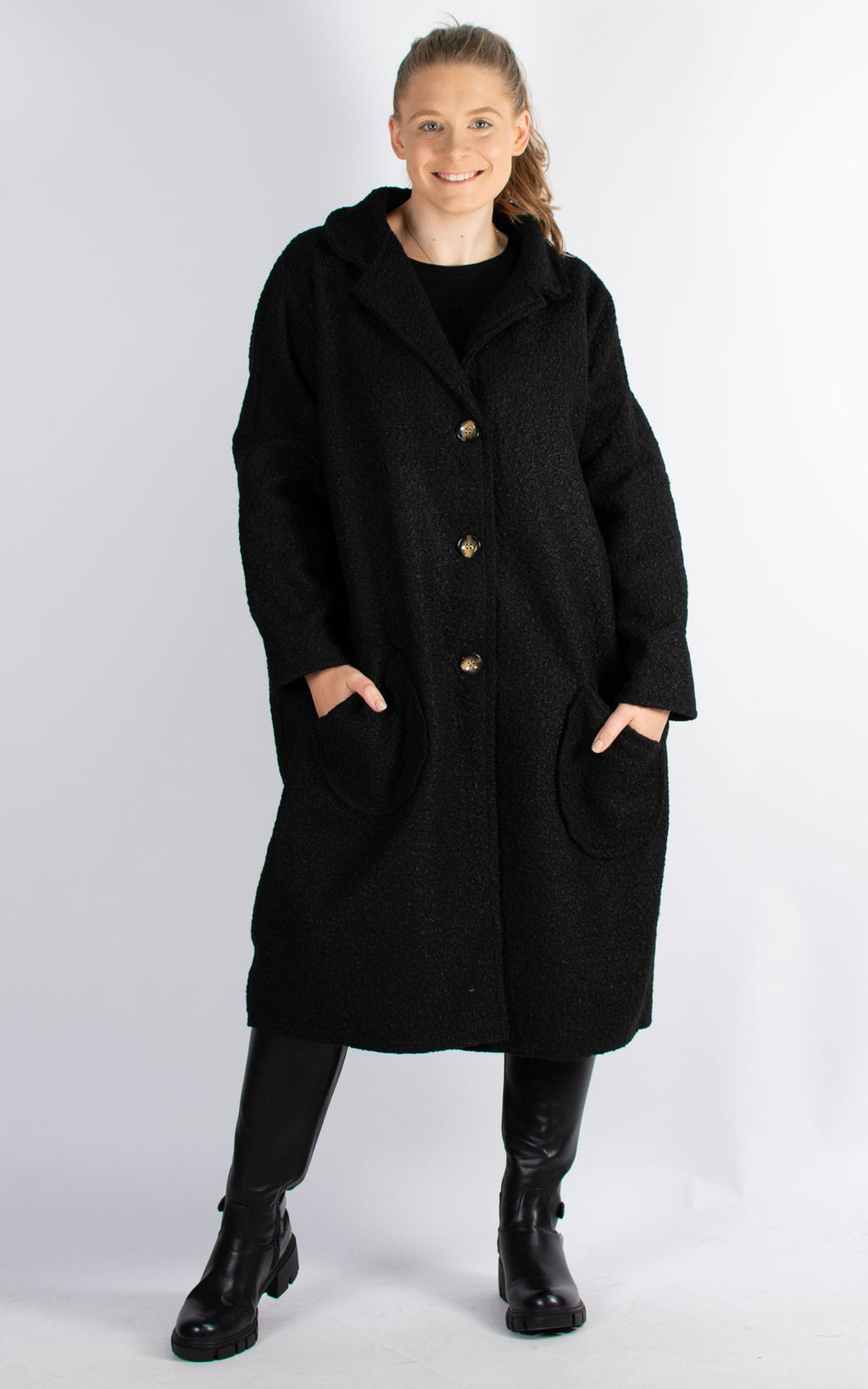 Kerry Boucle Coat | Black