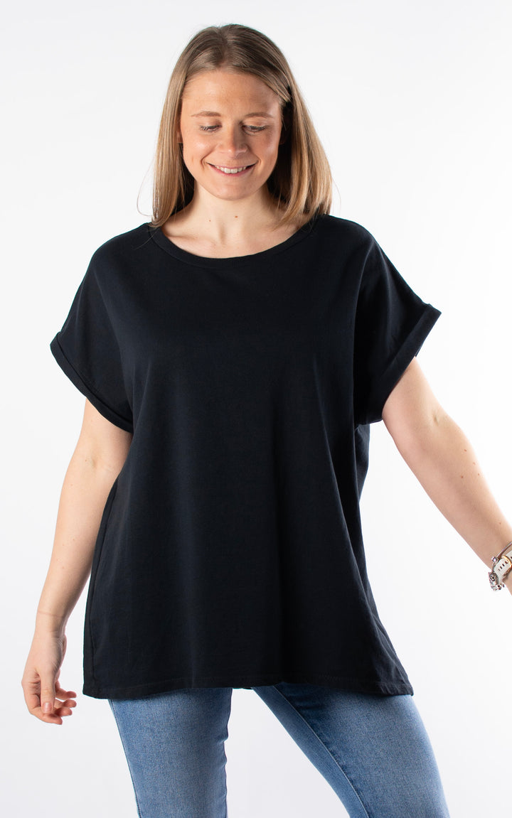 Khloe T-Shirt | Black
