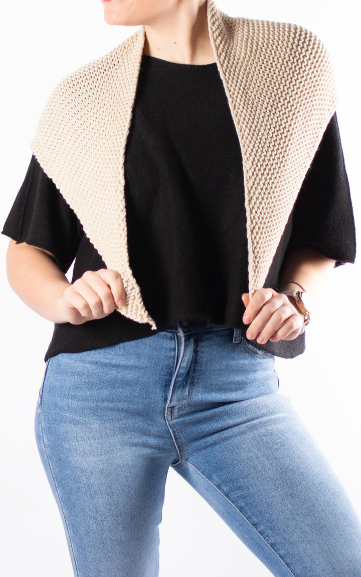 Knitted Triangle Scarf | Beige