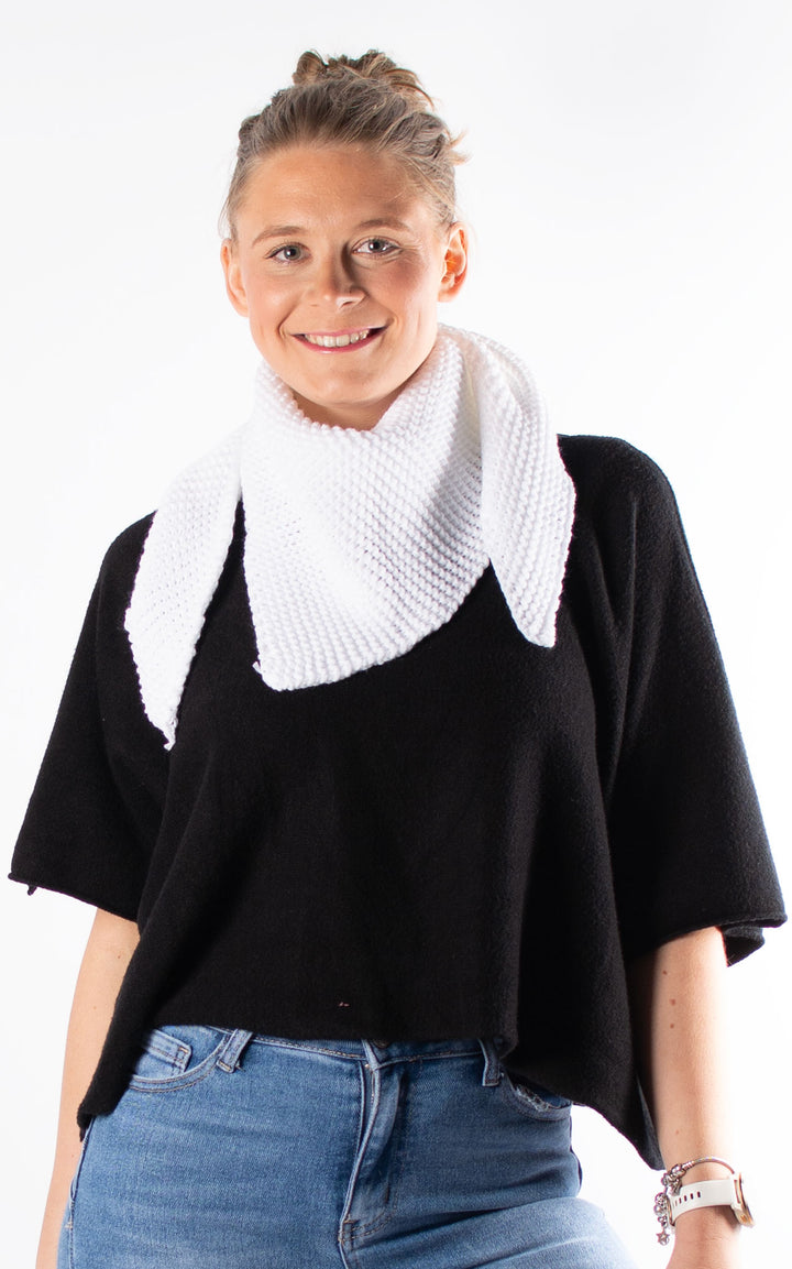 Knitted Triangle Scarf |White