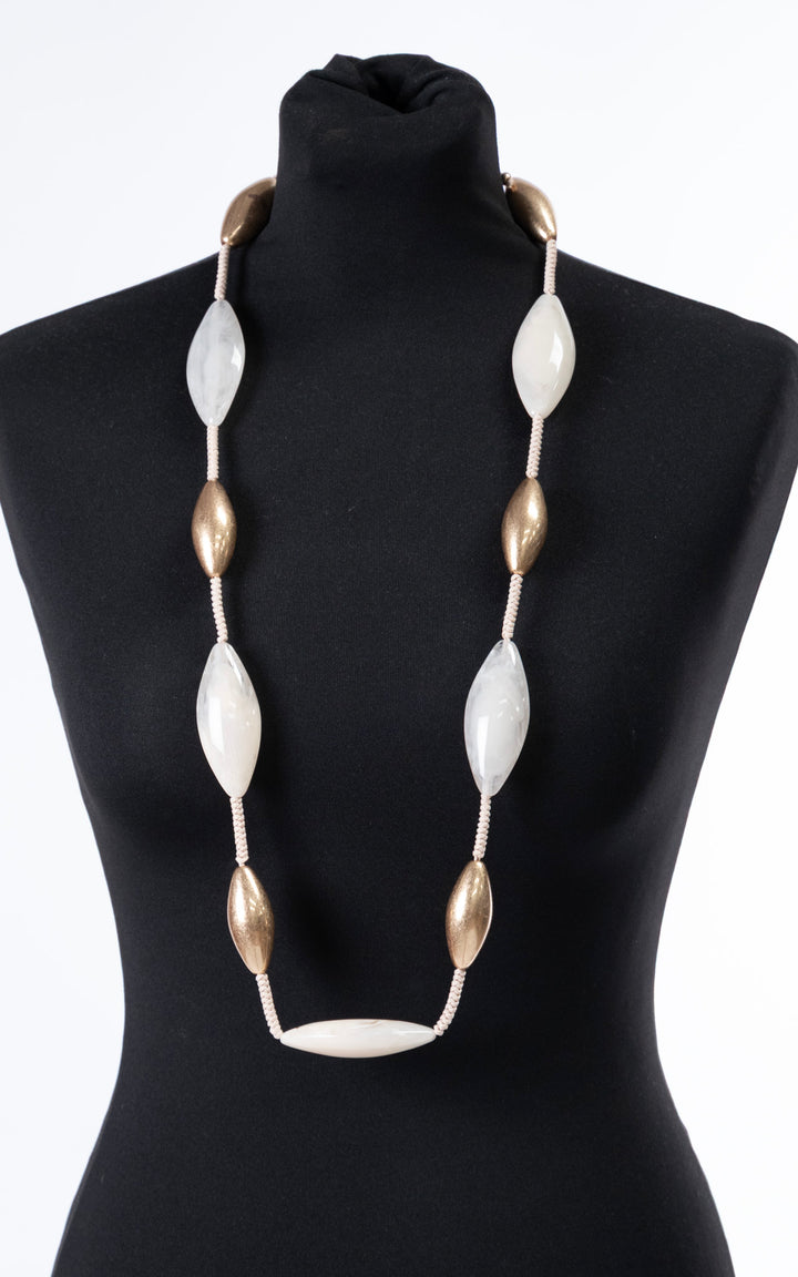Laila Necklace | Ivory&Gold