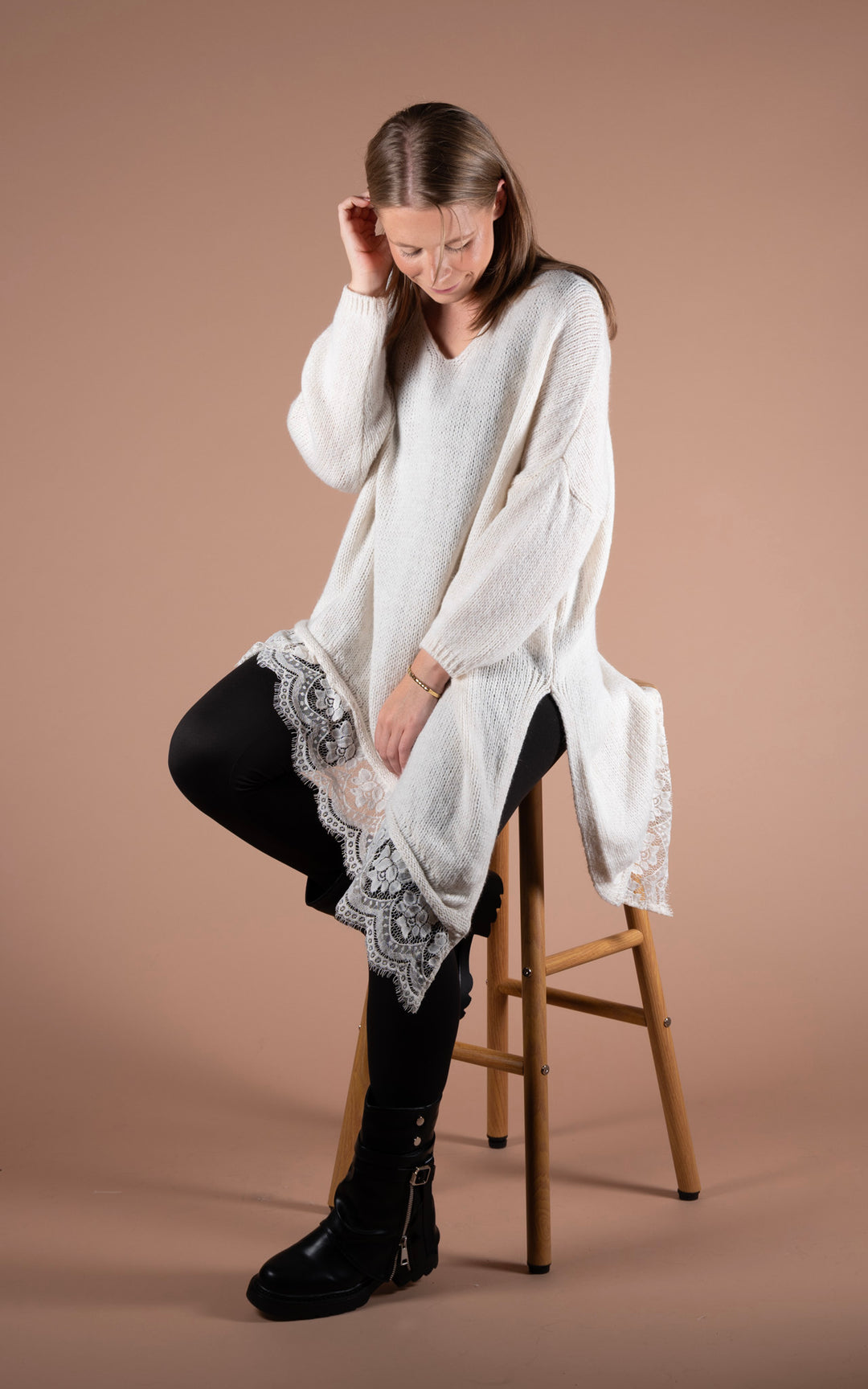 Laurel Asymmetric Jumper | White