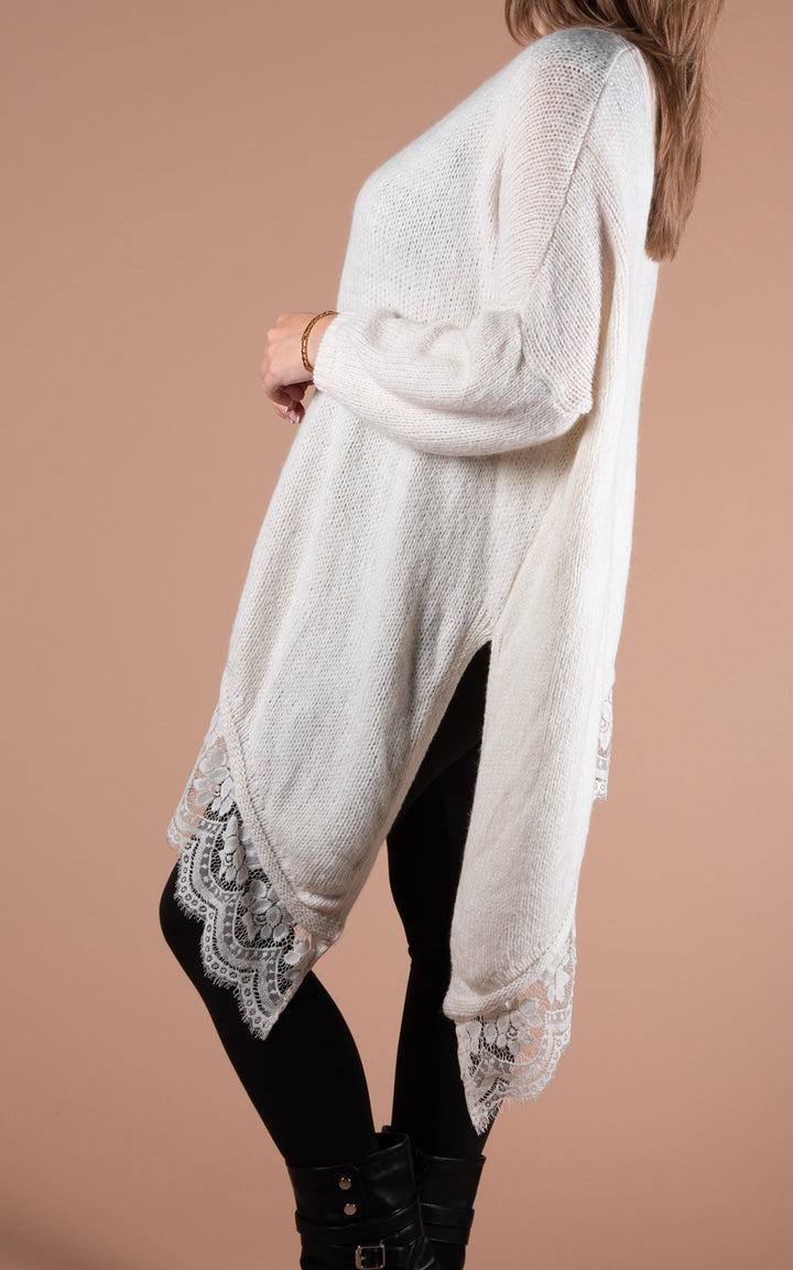 Laurel Asymmetric Jumper | White