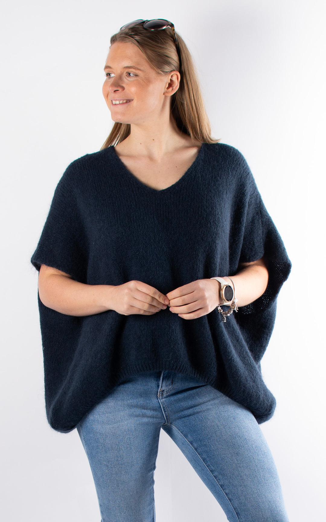Leonie V-neck Jumper | Navy