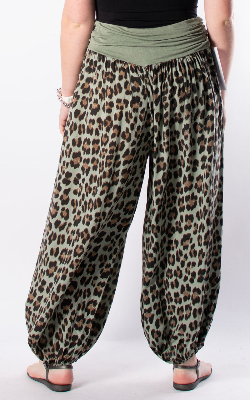 Leopard Harems | Khaki