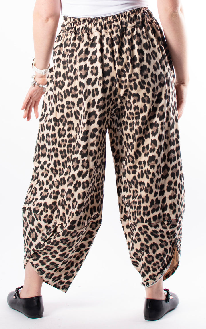 Leopard Pocket Pants | Barrel Leg