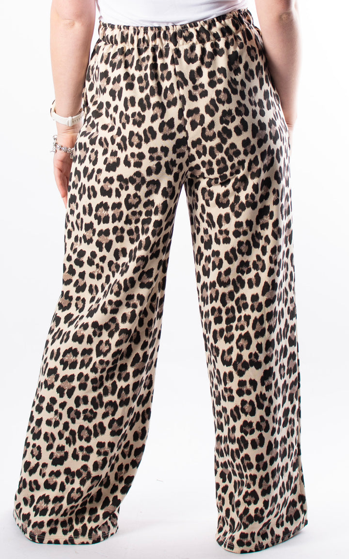 Leopard Pocket Pants | Straight Leg