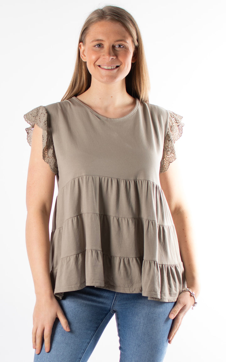 Lilian Frill Sleeve Top | Taupe