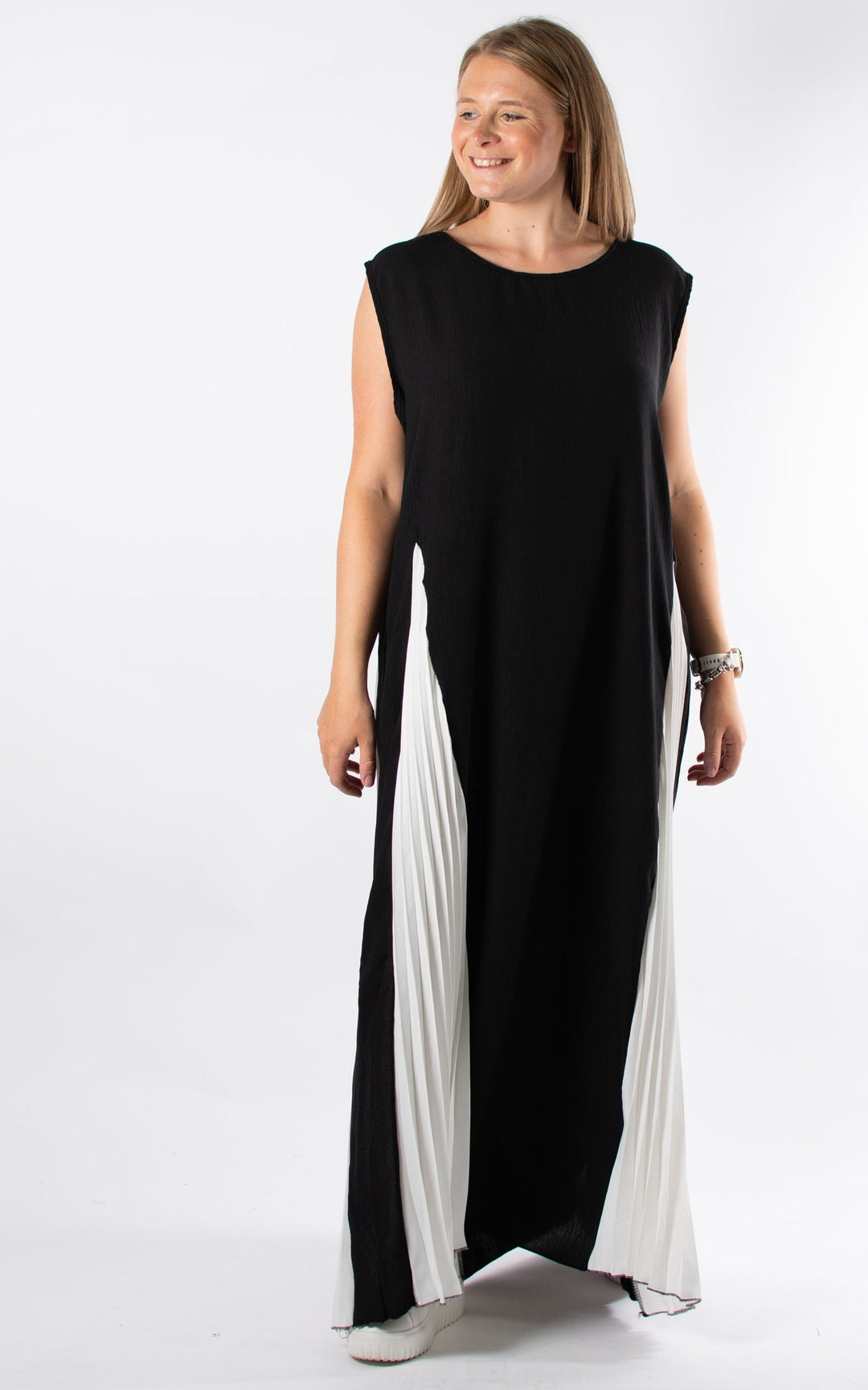 Lindsey Maxi Dress | Black