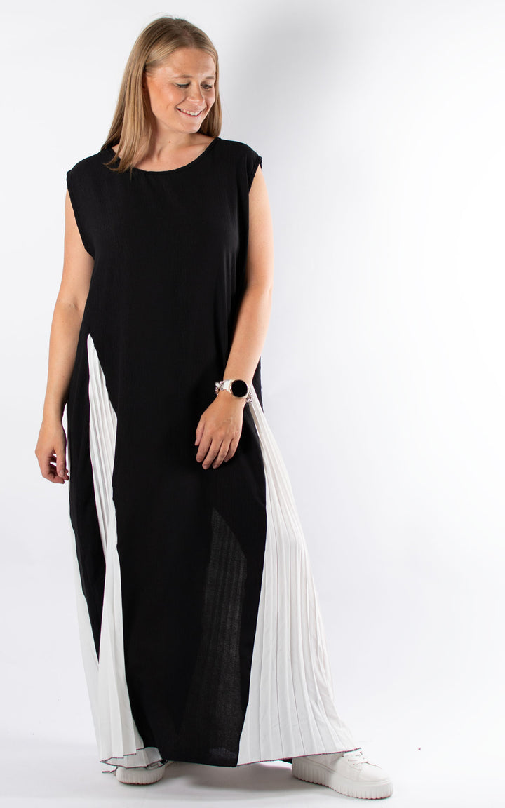 Lindsey Maxi Dress | Black