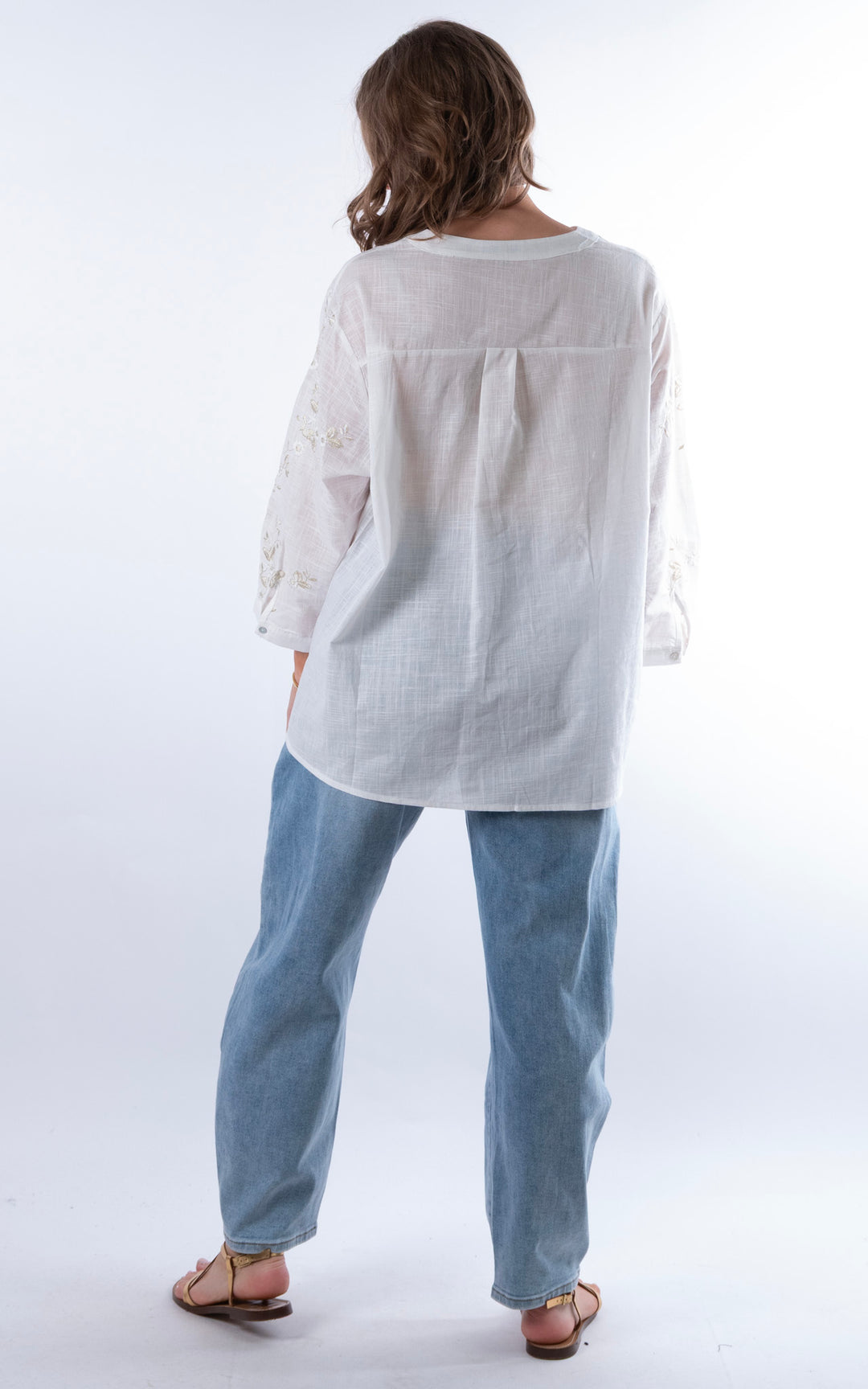 Petunia Embroided V-Neck Top | White