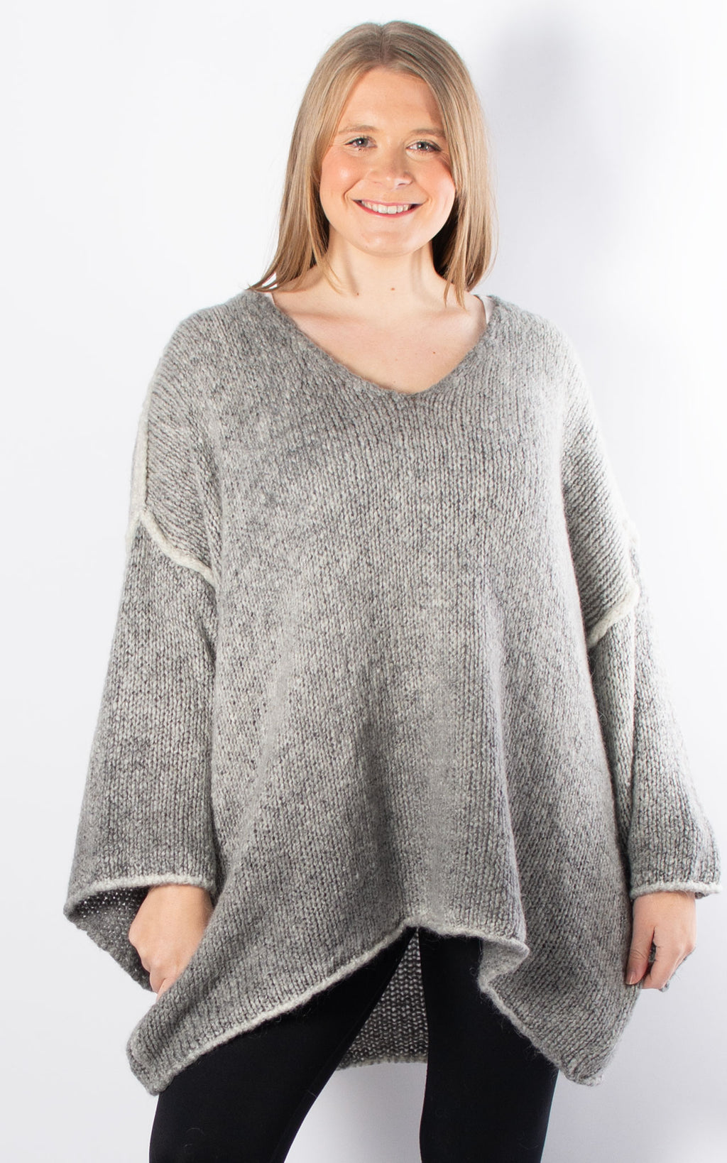 Luna V-neck Jumper | Grey