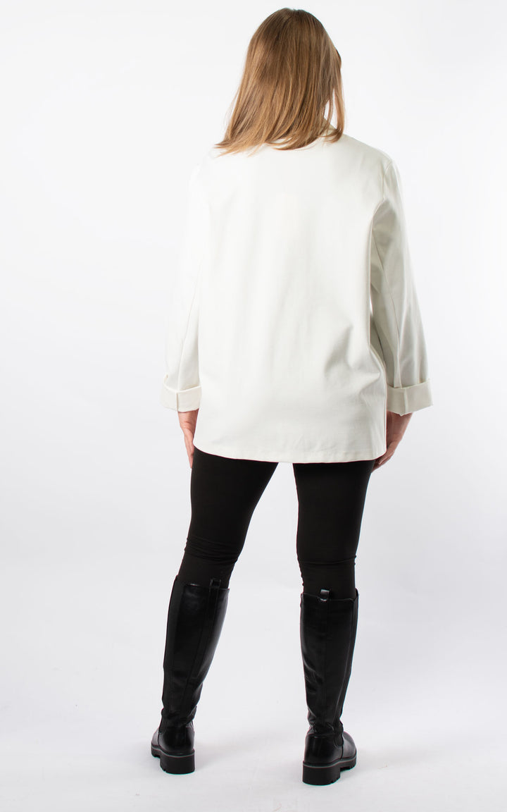 Lynn Blazer | Cream