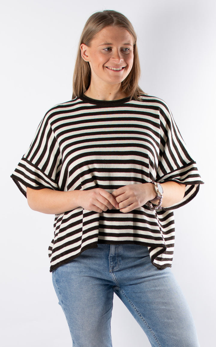 Mae Stripe Knitted T | Dark Brown