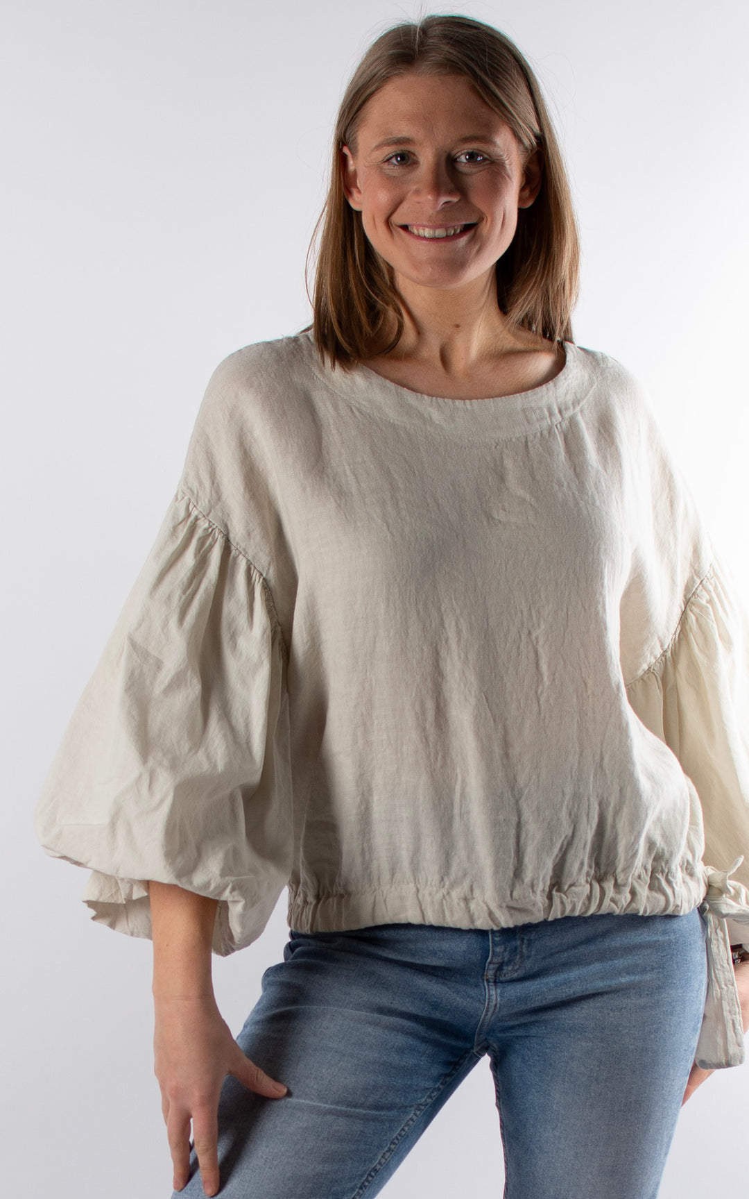 Maisie Balloon Sleeve T | Beige