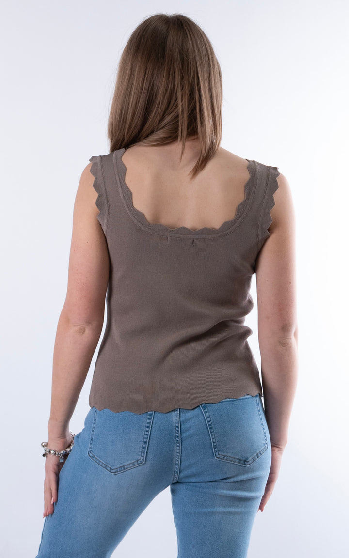 Makayla Ribbed Vest | Mocha