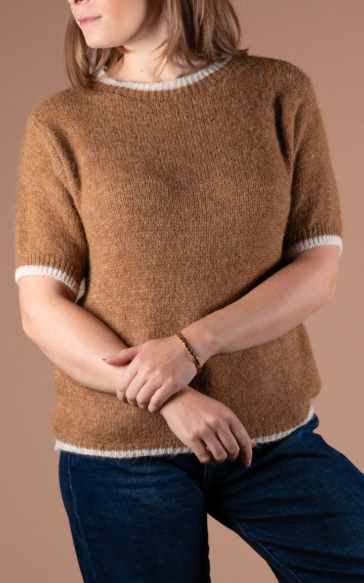 Maple Contrast Knit | Gold