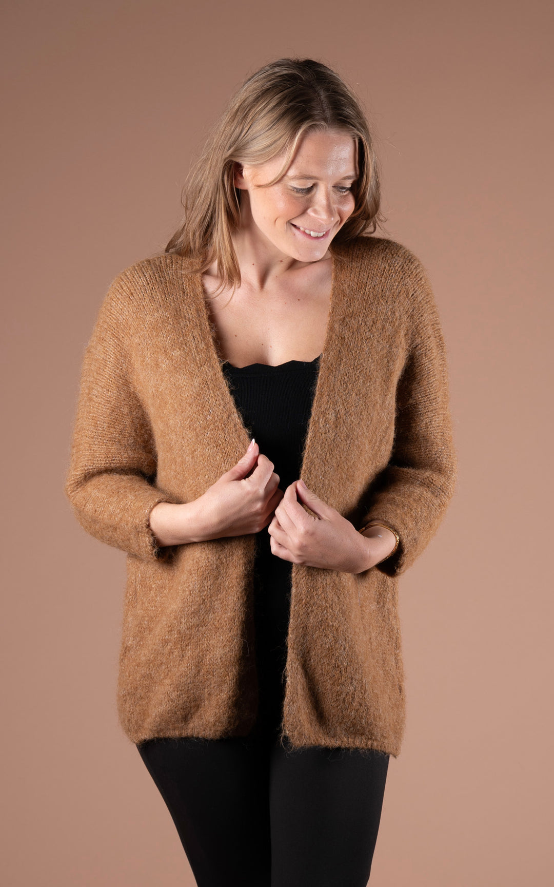 Maple Slouch Cardigan | Gold