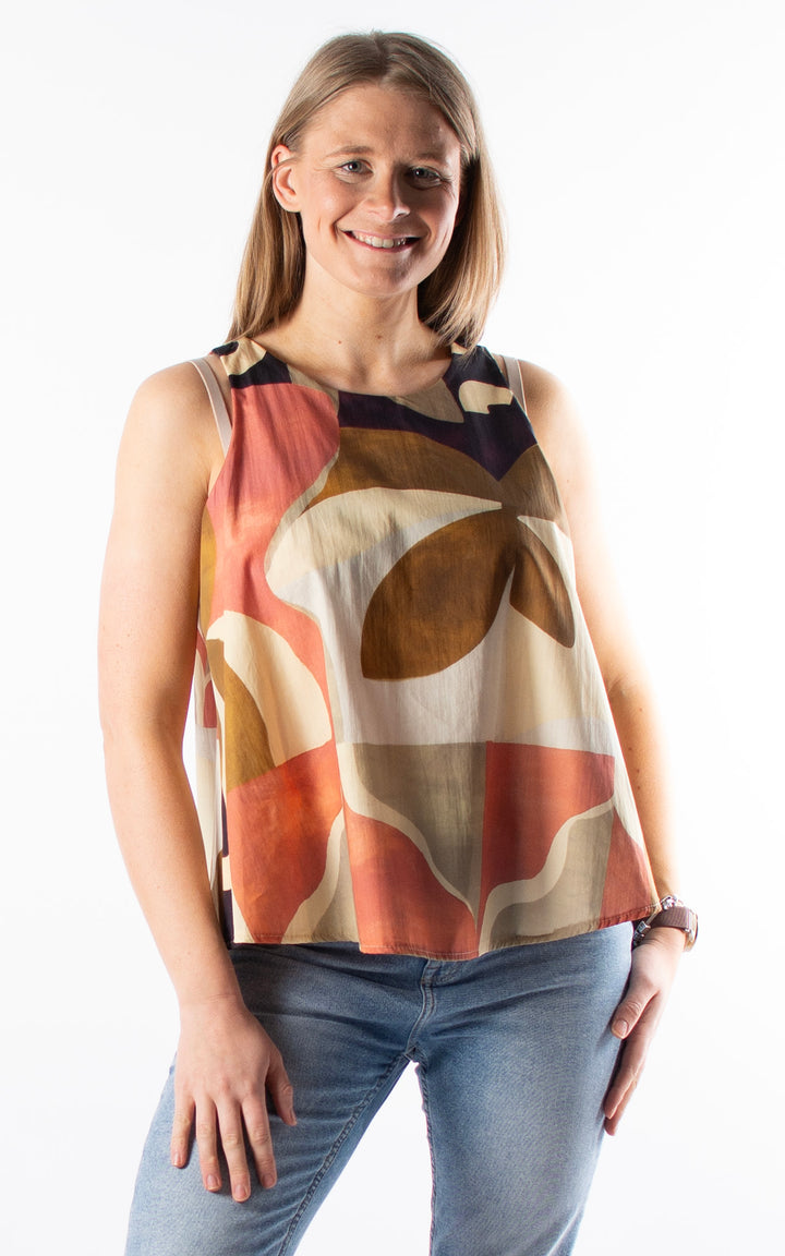 Mara Geometric Vest | Rust
