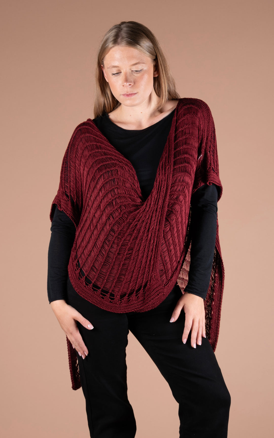Margot Crochet Top | Burgundy