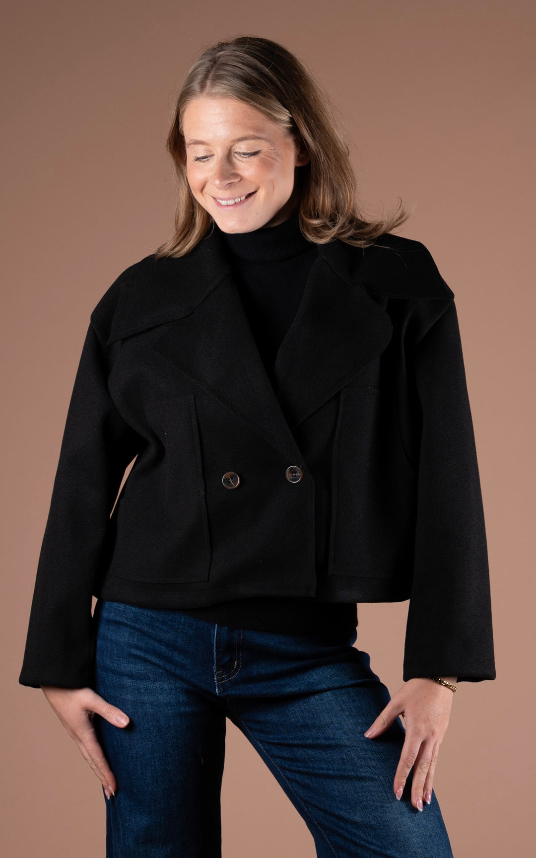Mia Buttoned Jacket | Black