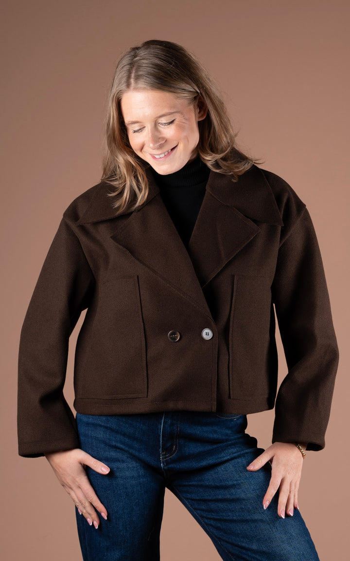 Mia Buttoned Jacket | Chocolate