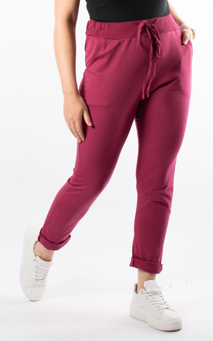 Nora Essential Jogger | Berry
