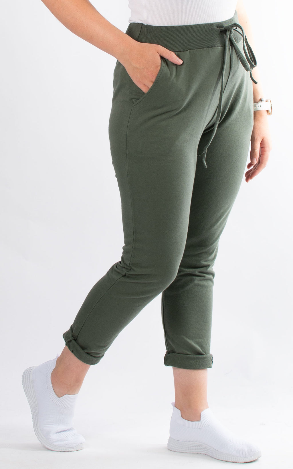 Nora Essential Jogger | Khaki