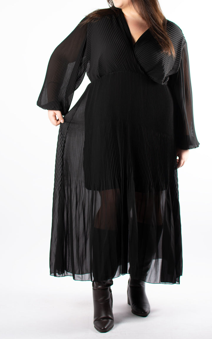 Oprah Wrap Dress | Black