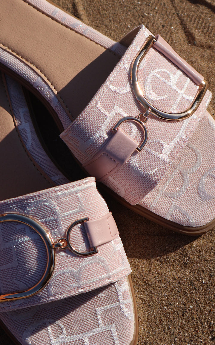 Palma Buckle Sandal | Pink