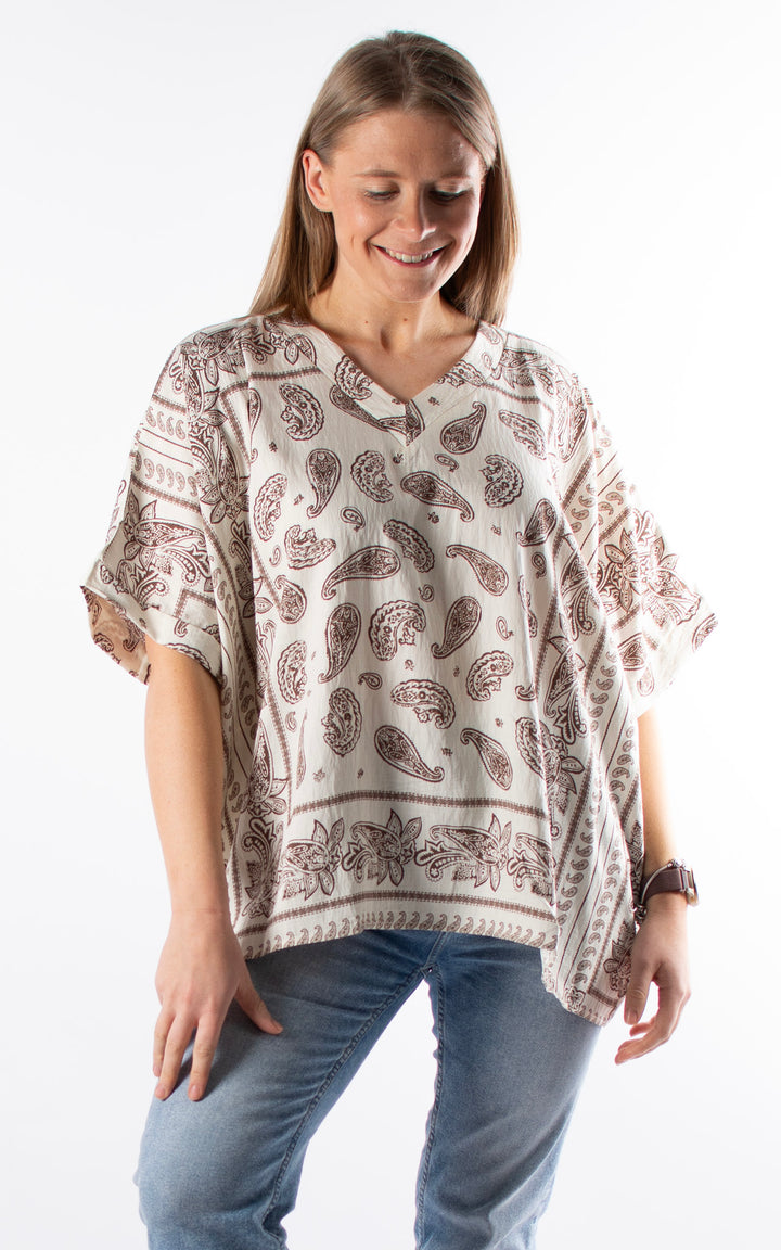 Palma Paisley V-Neck T | Ivory
