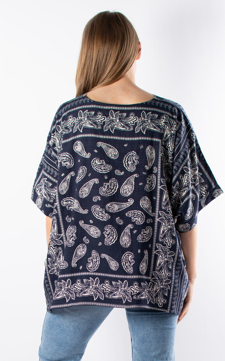 Palma Paisley V-Neck T | Navy