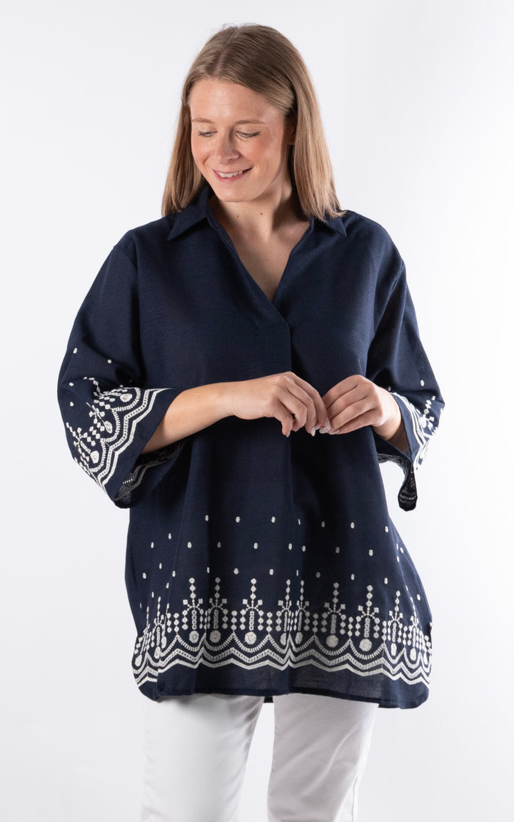 Palma V- Neck Shirt  | Navy