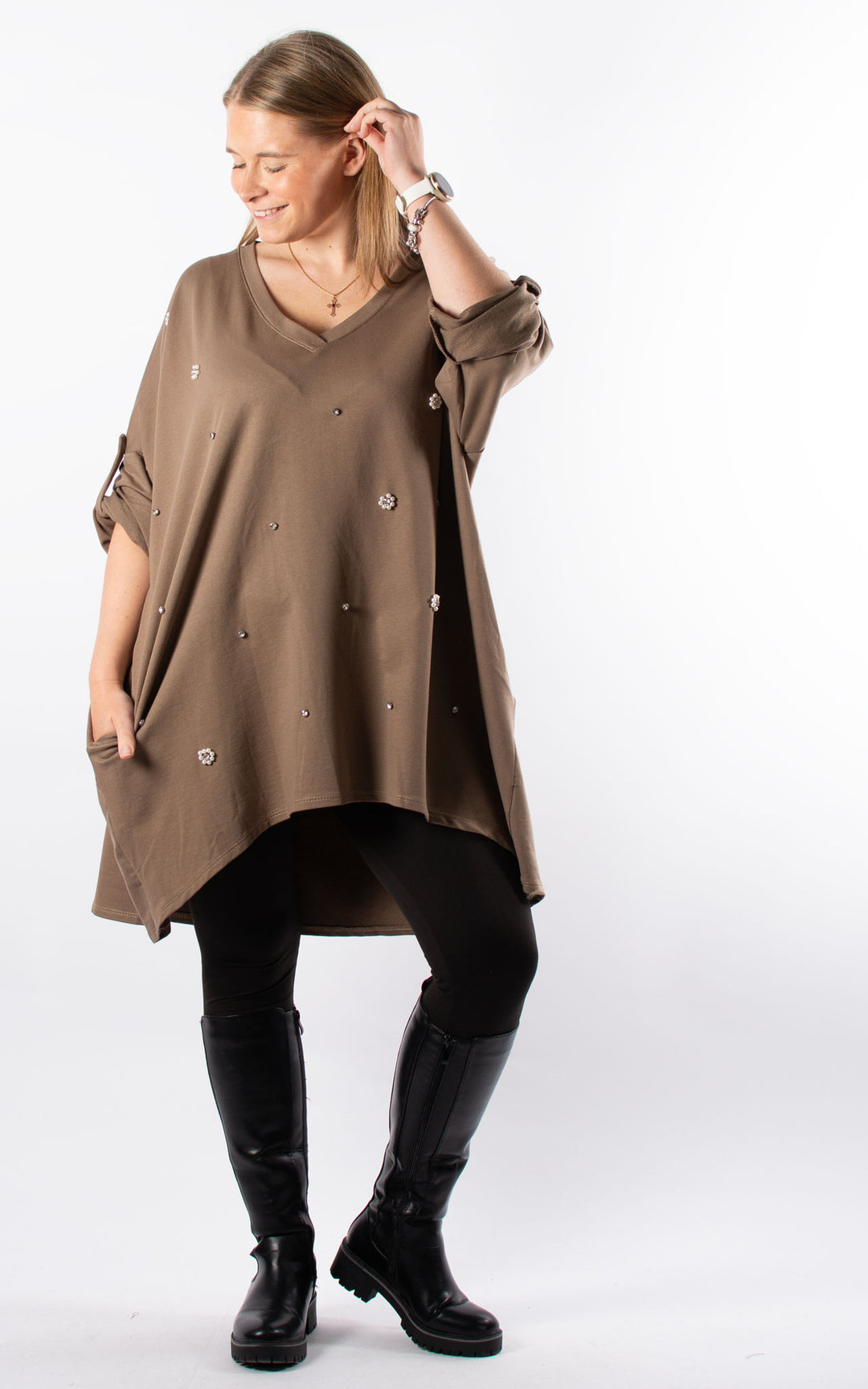 Pearl V-neck Tunic | Mocha