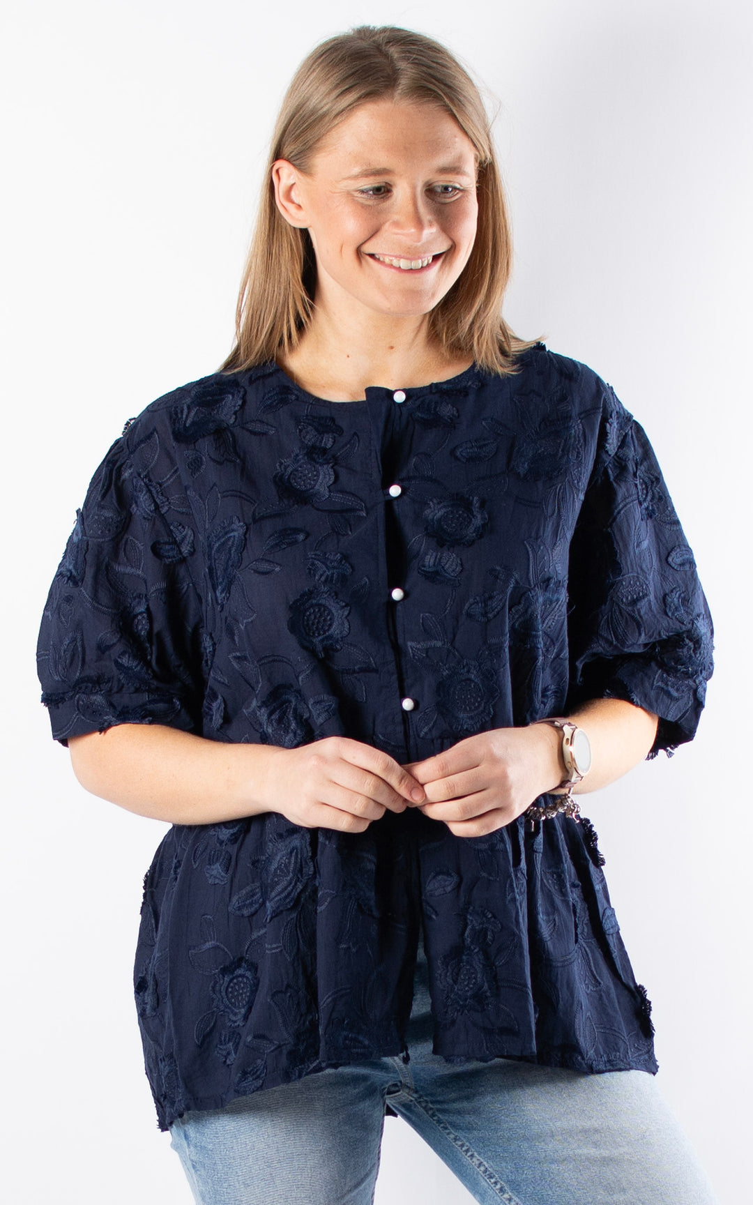 Phoebe Button Pearl T | Navy